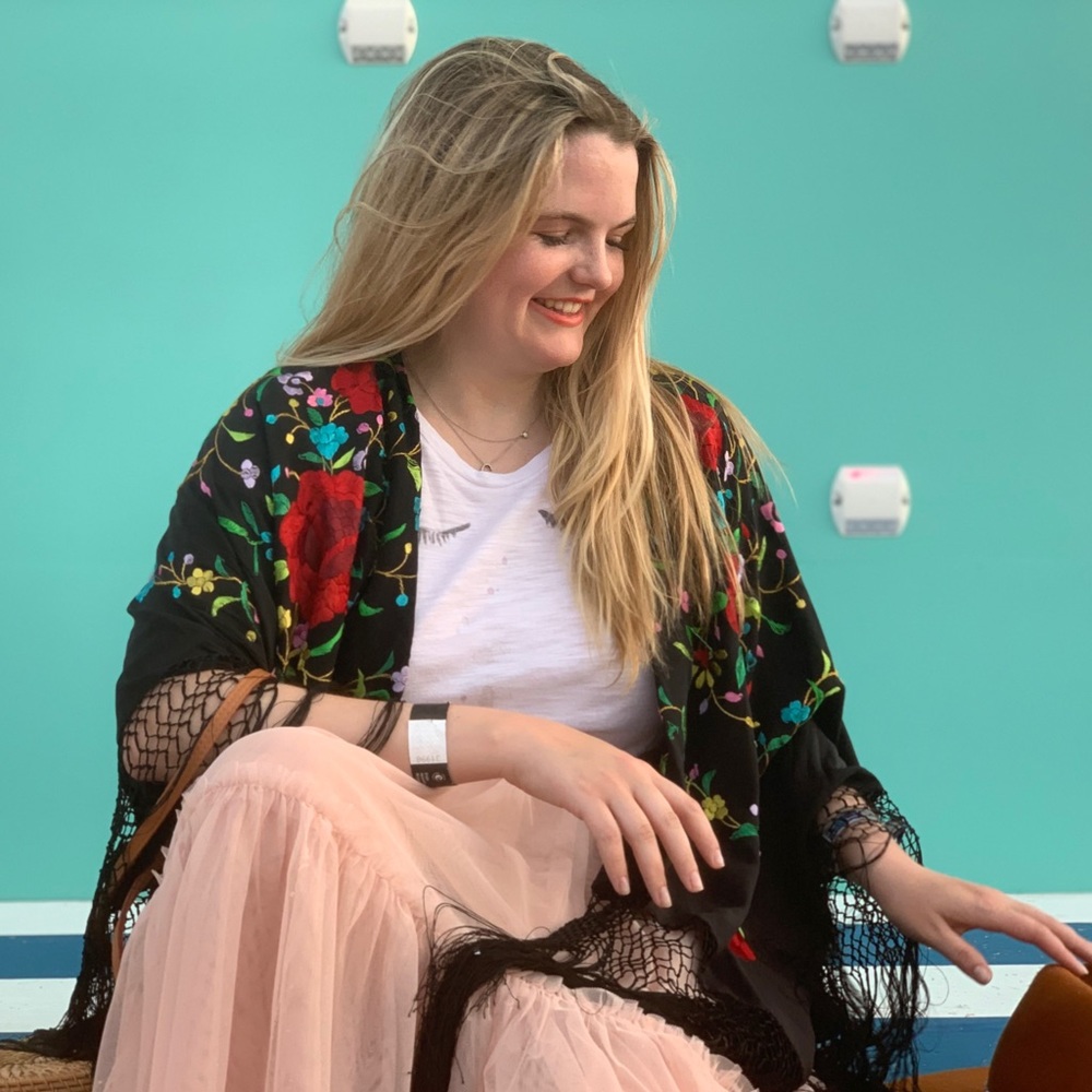 Meet your Posher, Courtney